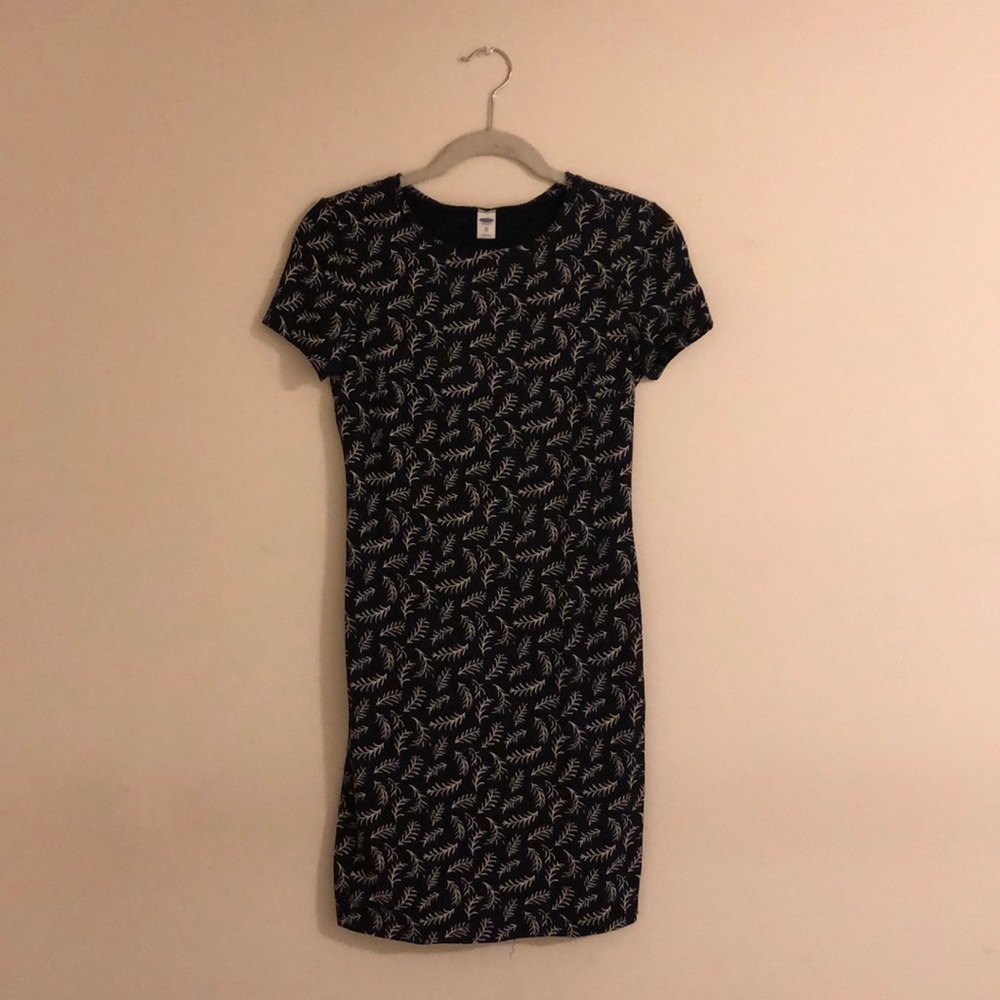 Old Navy fitted t-shirt dress